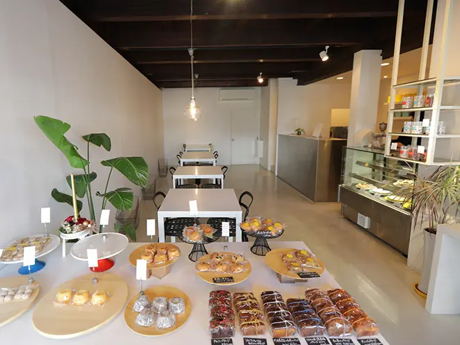 季節のタルトと焼き菓子のお店「miel cake cafe」